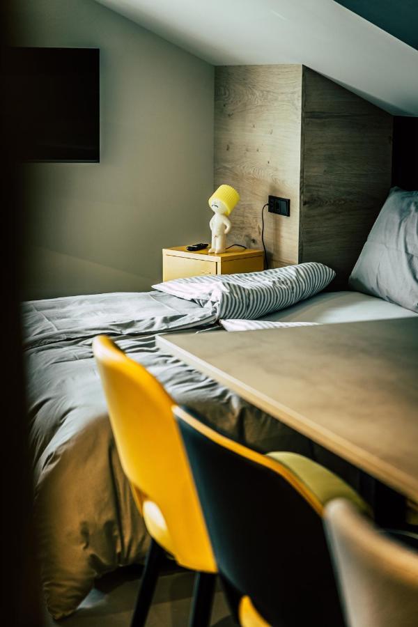 Boutique Apartments Old School Зёлль Экстерьер фото